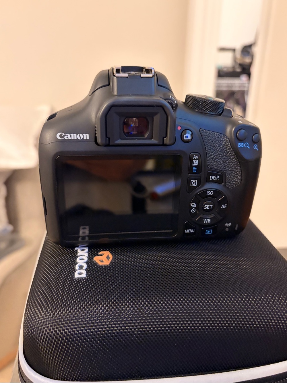 Canon Rebel 7 DSLR Camera + 2 Lenses - Picture 2 of 7